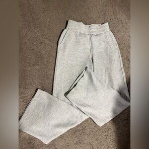 Lululemon Scuba Waffle Straight Leg Pant